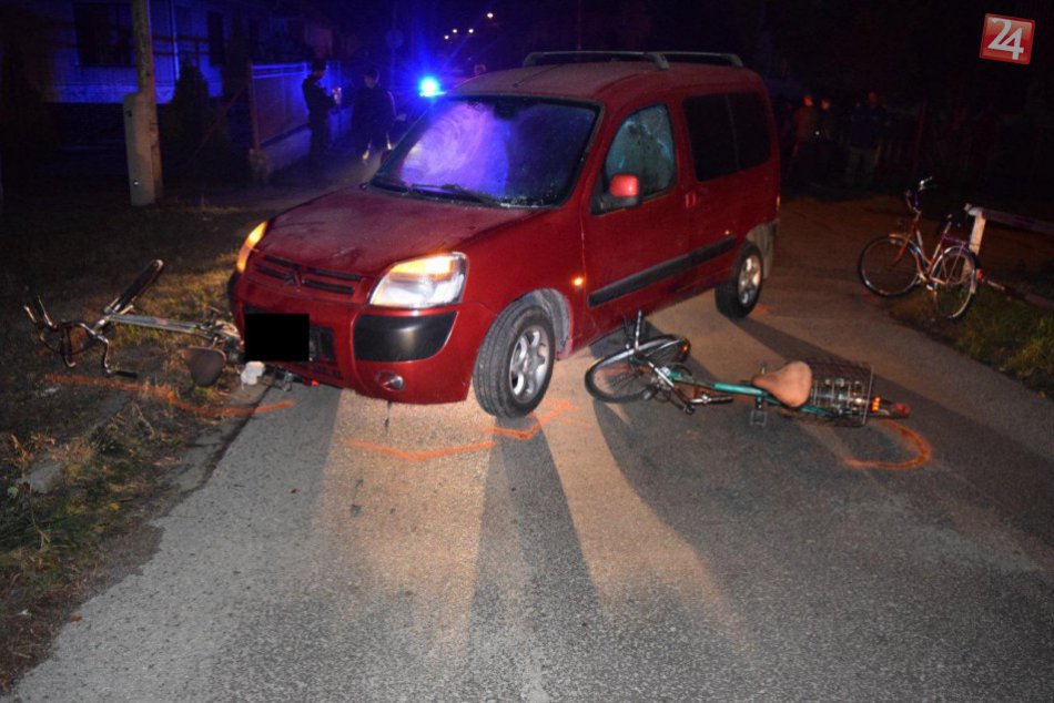 Ilustračný obrázok k článku V Leopoldove sa udiala nehoda: Zrážka Citroenu a troch cyklistiek! FOTO